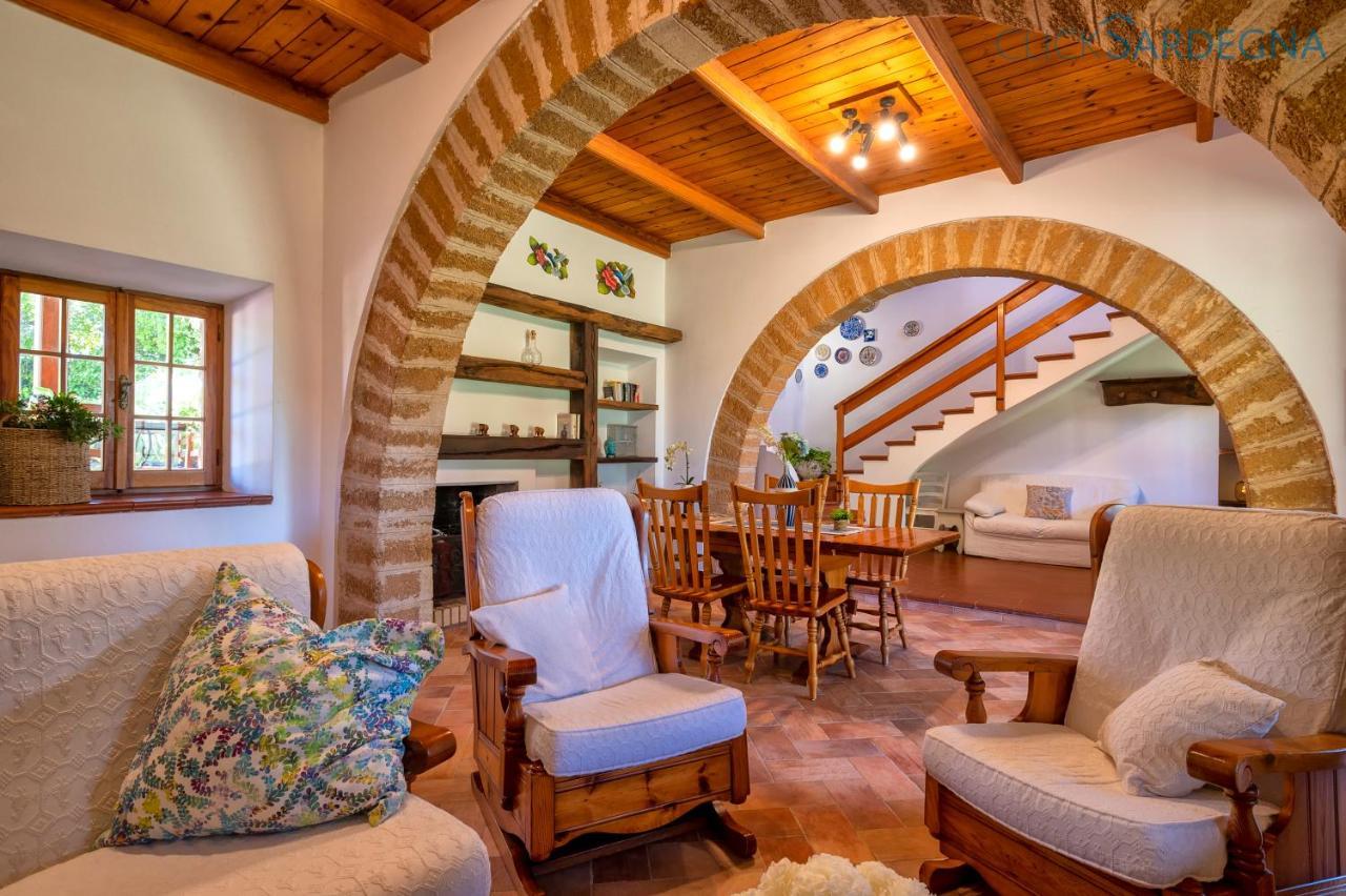 Villa Christiana Villa Del XV Secolo Con Piscina Ad Uso Esclusivo Alghero Eksteriør billede